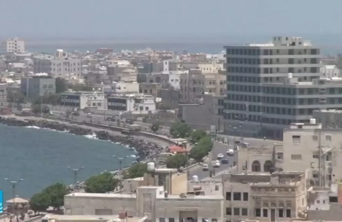 مليشيات الحوثي الإرهابية تختطف عدد من مسؤولي مكتب النقل بمحافظة الحديدة
